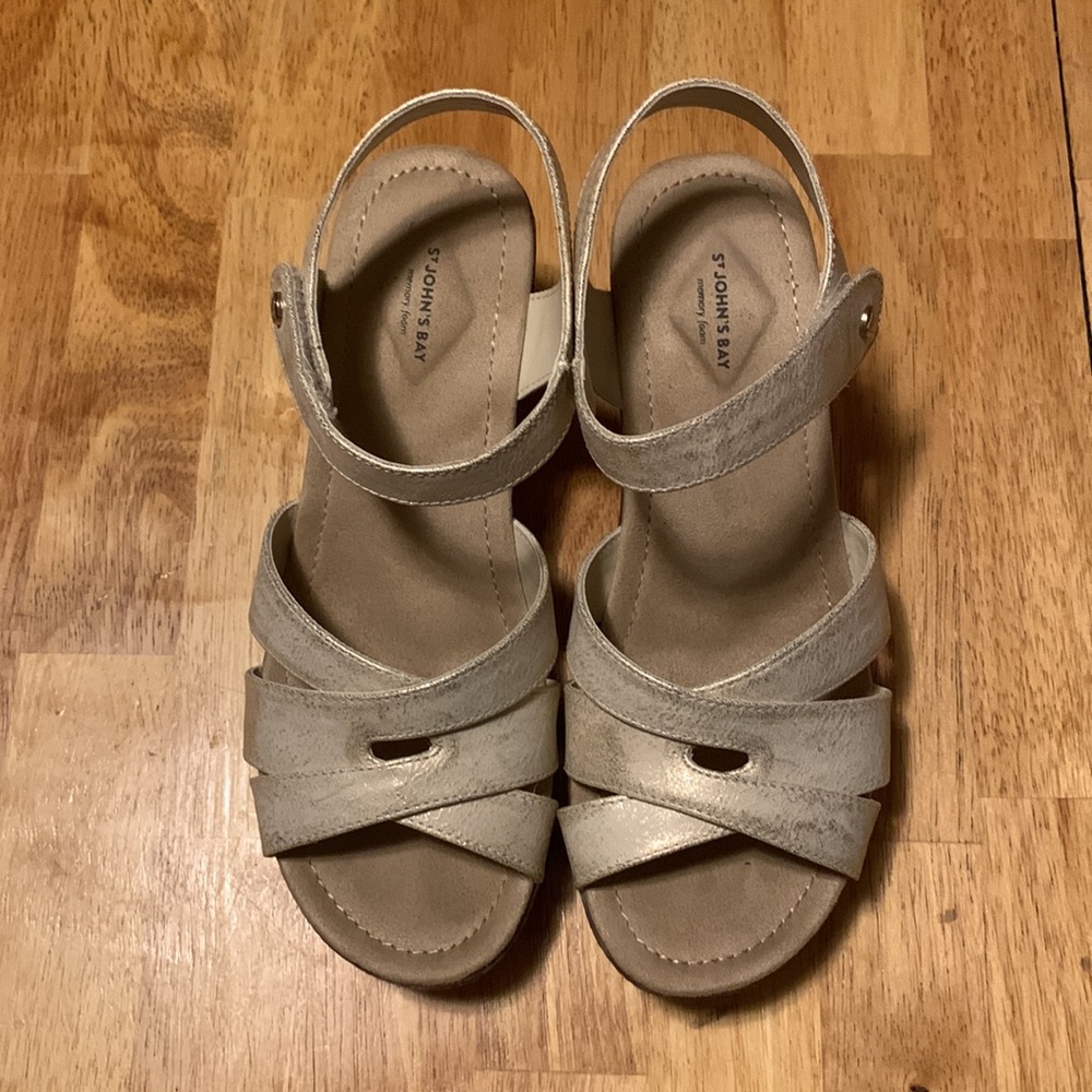 Wedges - Picture 2 of 5